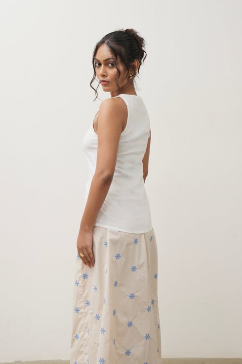 V Neck Scrunched Top